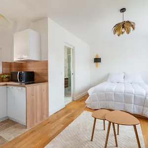 Apartamento 75017 Proche Champs Elysees, París