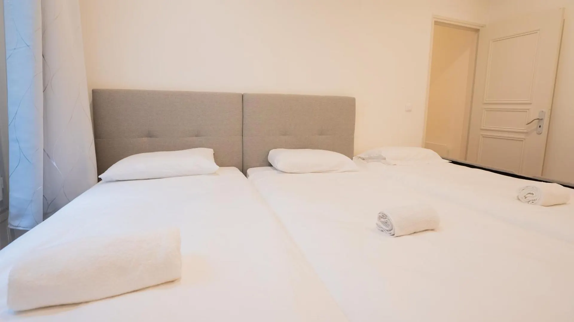 Apartament Eiffel Sakura ~ Proche Tour Eiffel, Orsay, Rer C Paryż